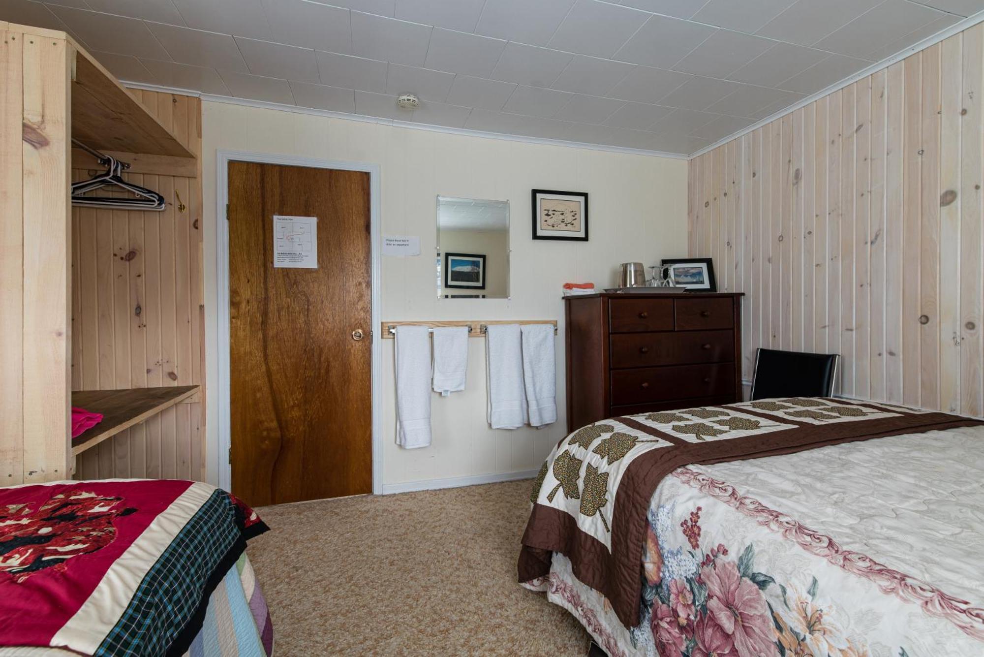 Out East B&B - Norris Point エクステリア 写真
