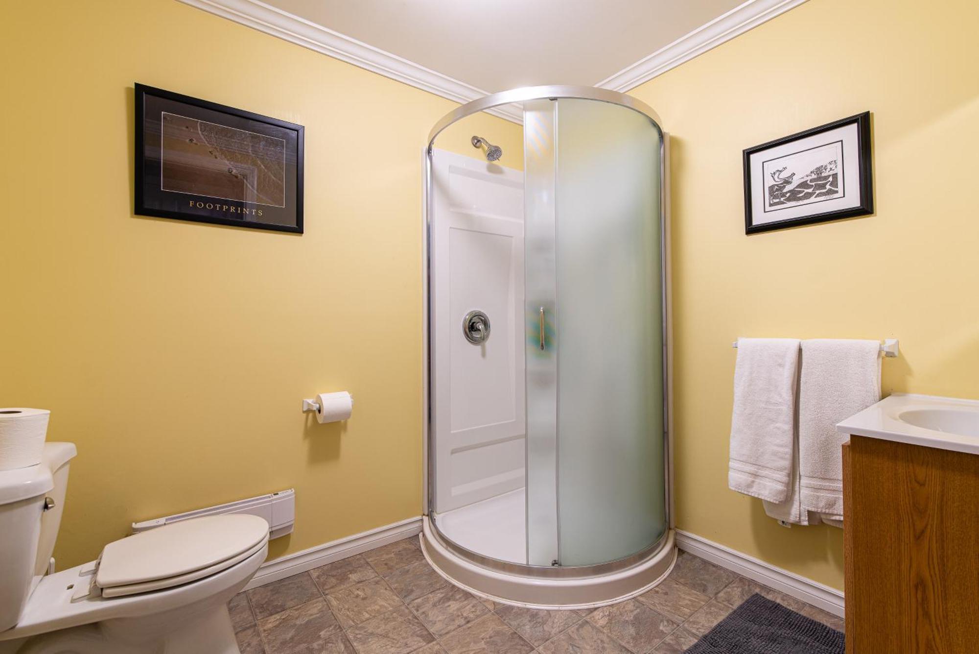 Out East B&B - Norris Point エクステリア 写真